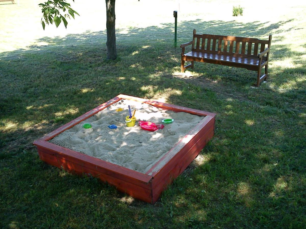Grante Motel Esztergom Luaran gambar